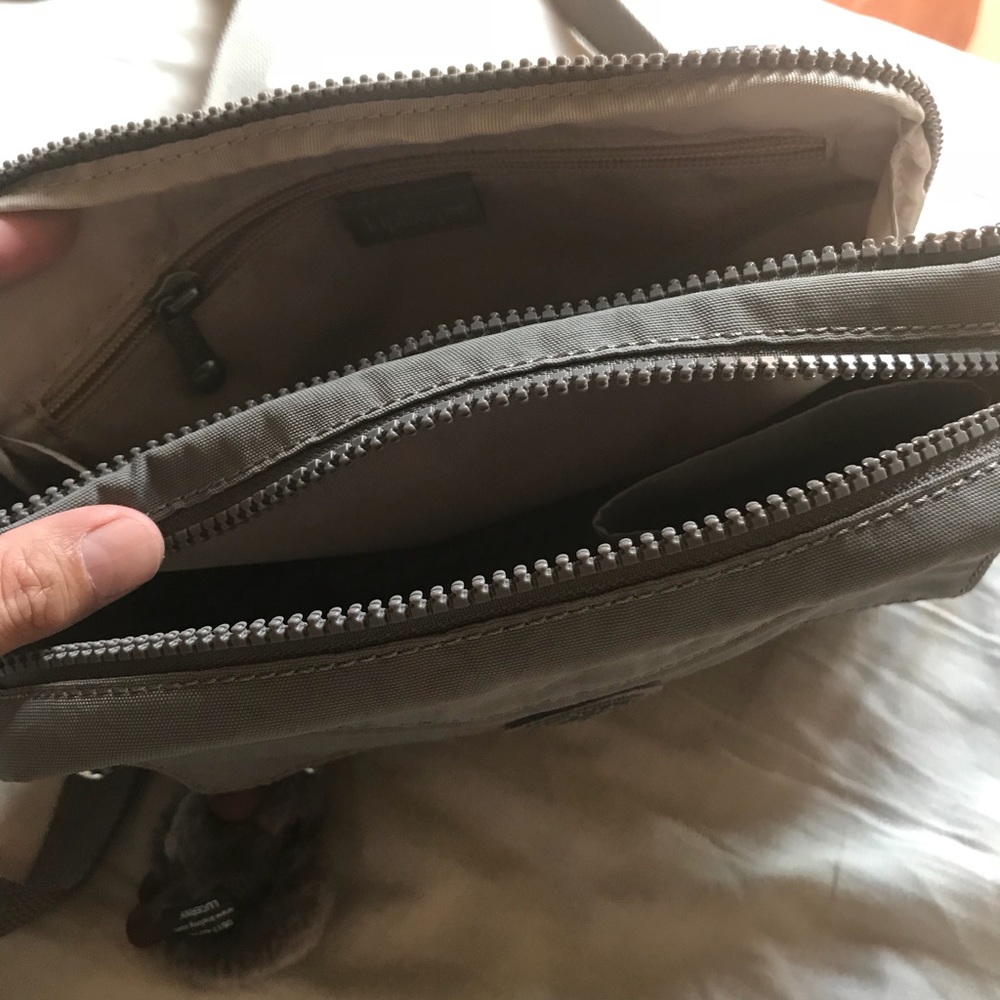 Kipling Body Bag - Picture 4 of 7